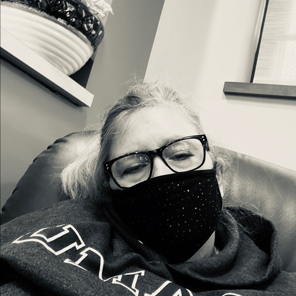 Meet your Posher, Christine - Picture 4 of 7